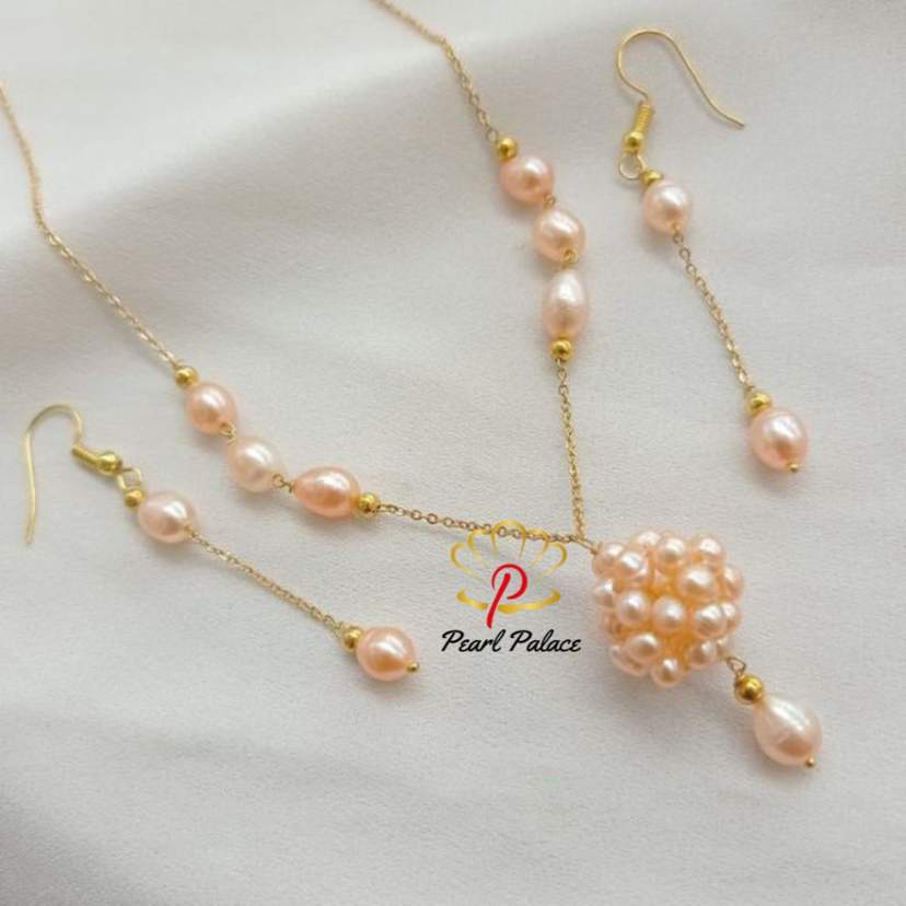Rosy Radiance_ 18K Gold Plated Pink Pearl Necklace Set — 2