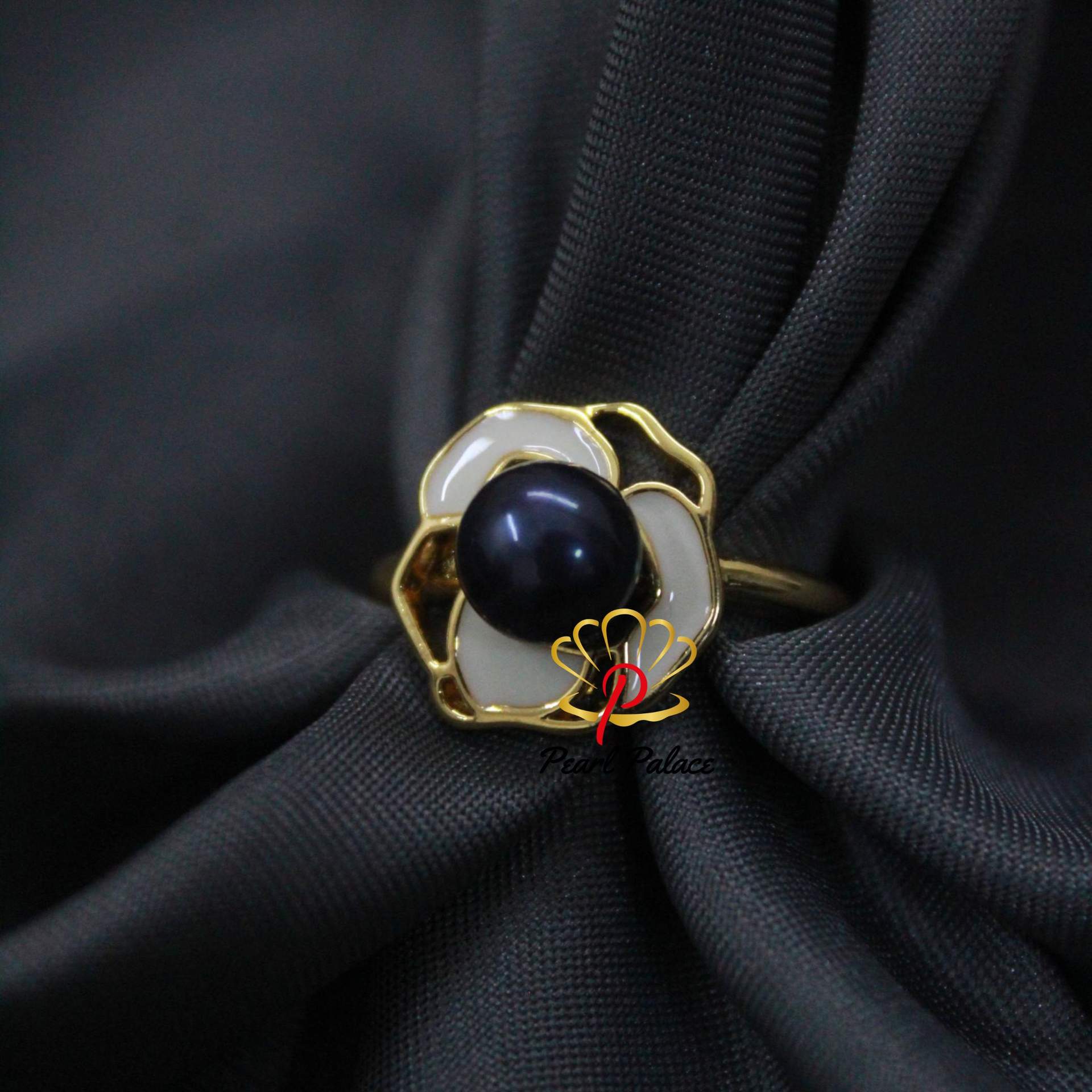 Moonlit Grace pearl ring